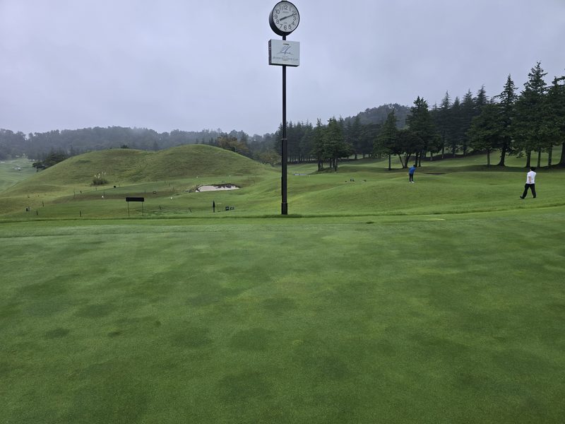 上総モナークカントリークラブのコース風景