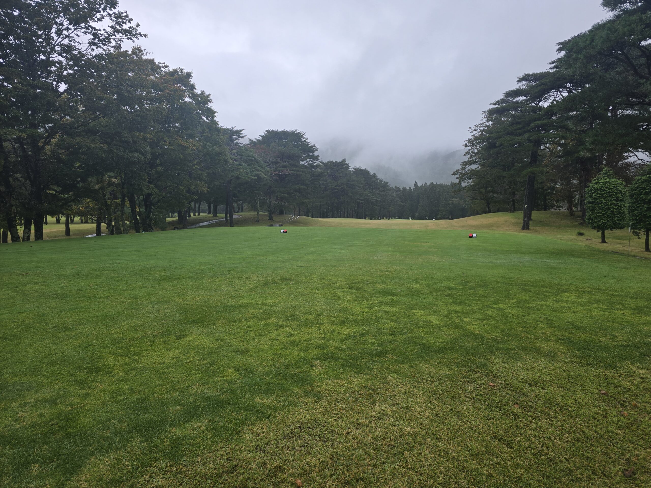 雨と霧に包まれたGORA KADAN FUJI GOLF篭坂コース